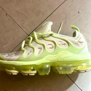 Nike air vapor max lime green